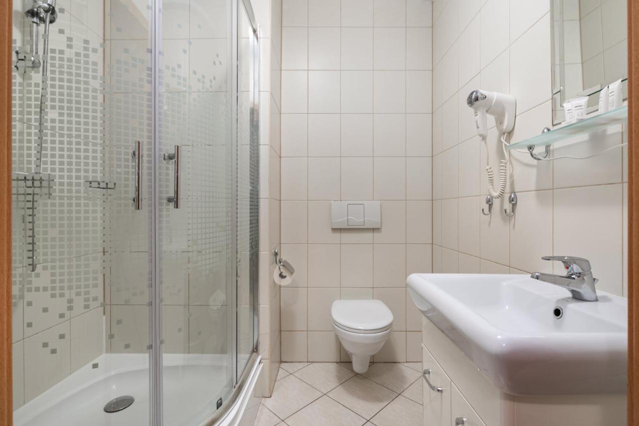 Apartamenty Przy Promenadzie By Noclegi Renters سفينويتشي المظهر الخارجي الصورة