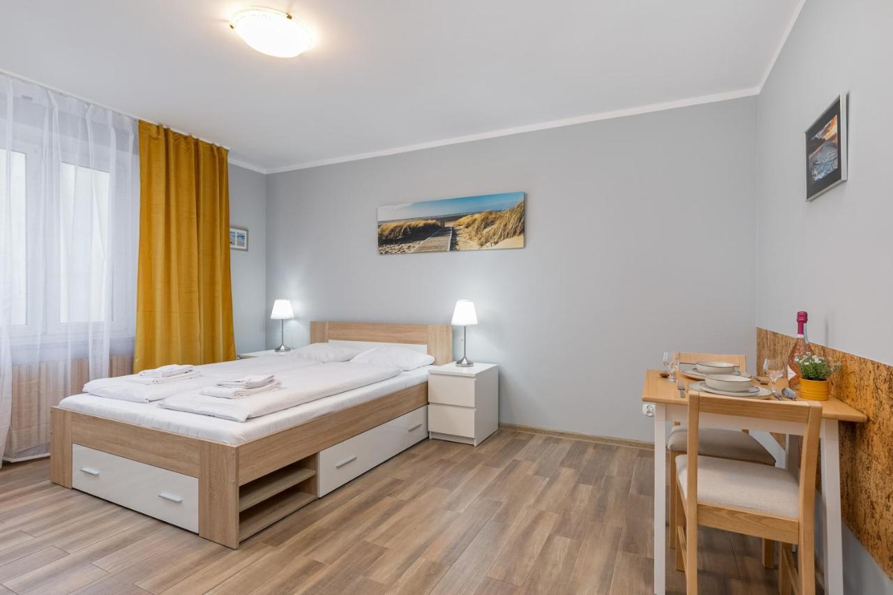 Apartamenty Przy Promenadzie By Noclegi Renters سفينويتشي المظهر الخارجي الصورة