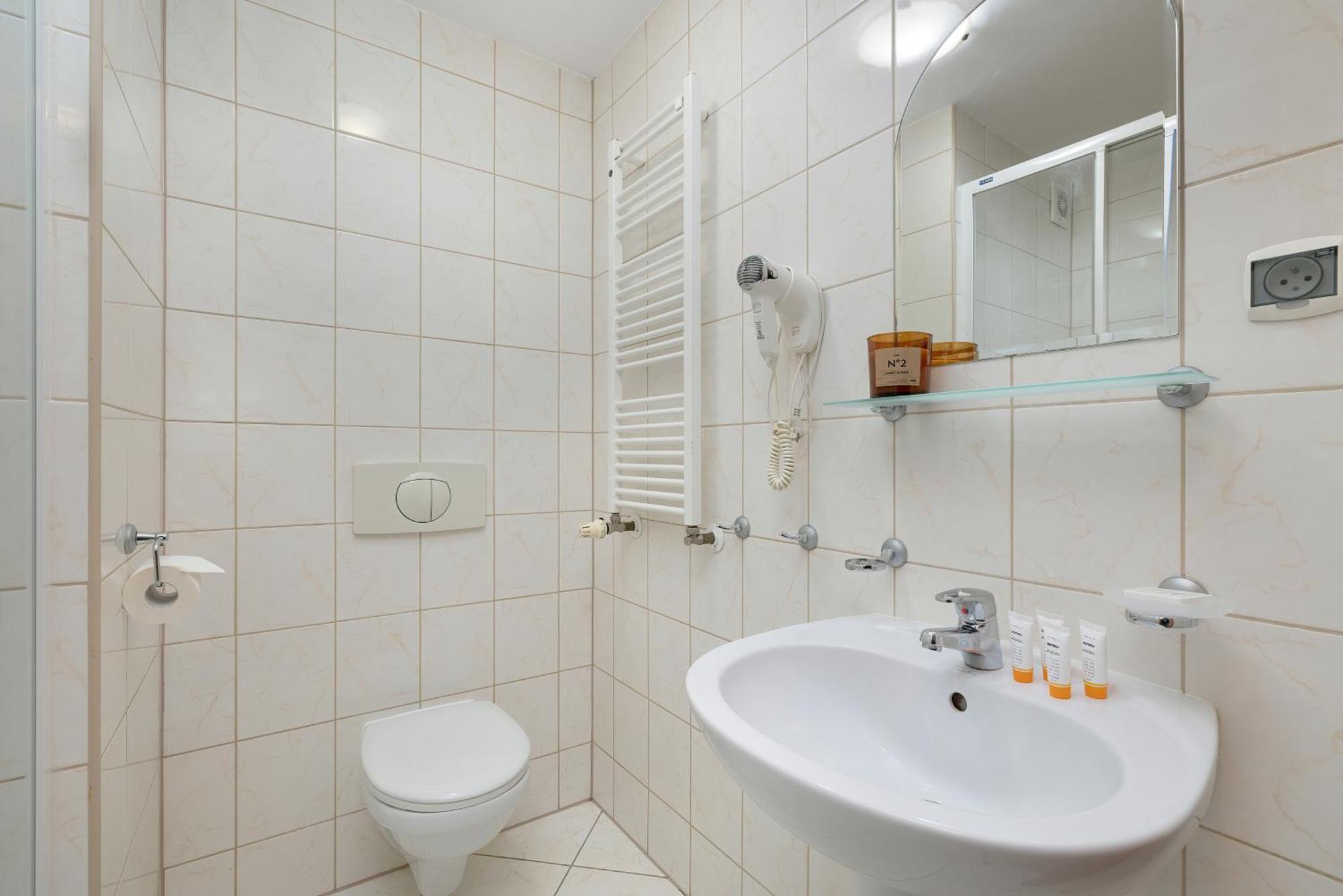 Apartamenty Przy Promenadzie By Noclegi Renters سفينويتشي المظهر الخارجي الصورة