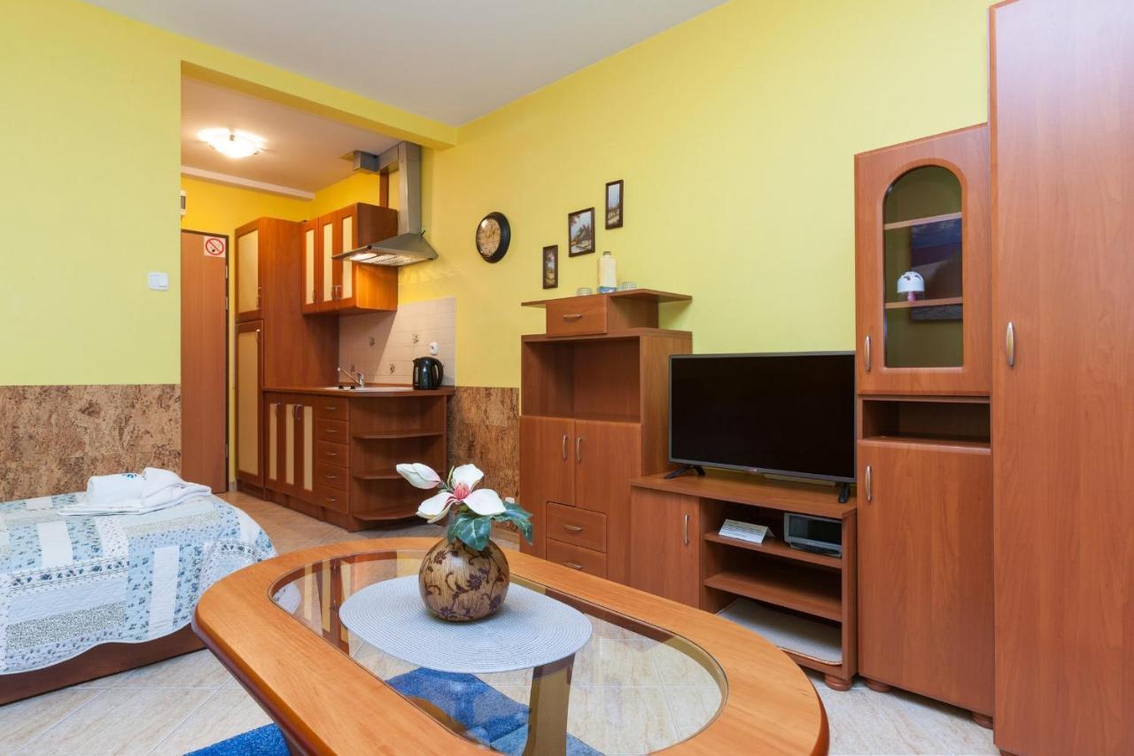 Apartamenty Przy Promenadzie By Noclegi Renters سفينويتشي المظهر الخارجي الصورة